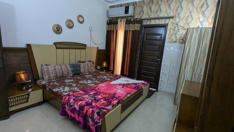 TWO BEDROOMS APARTMENT AVAILABLE FOR RENT ON DAILY/WEEKLY BASIC E-11 1