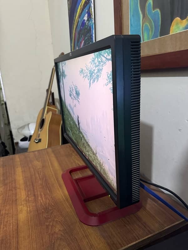 HP 24 Inch LCD 0