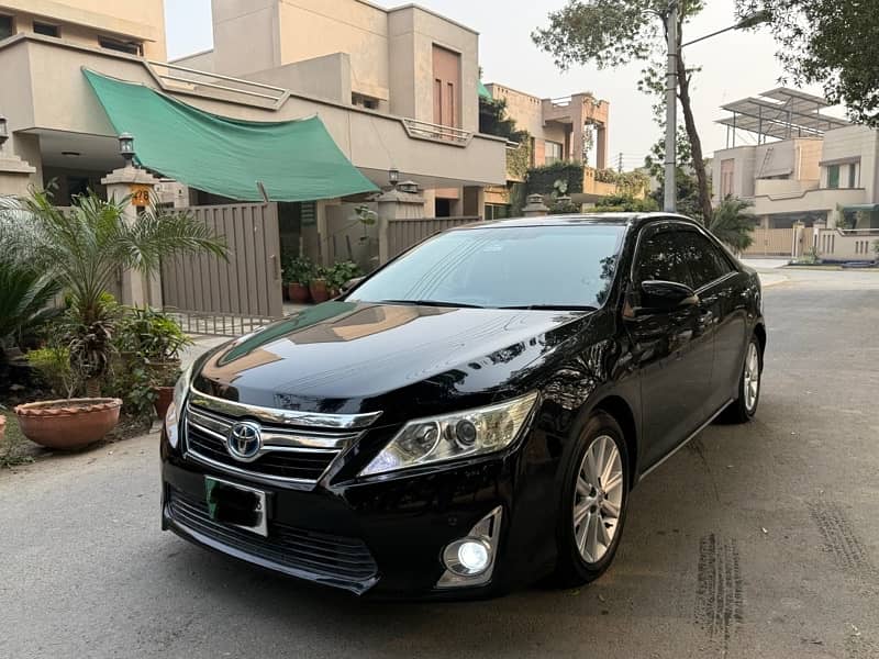 Toyota Camry 2012 1