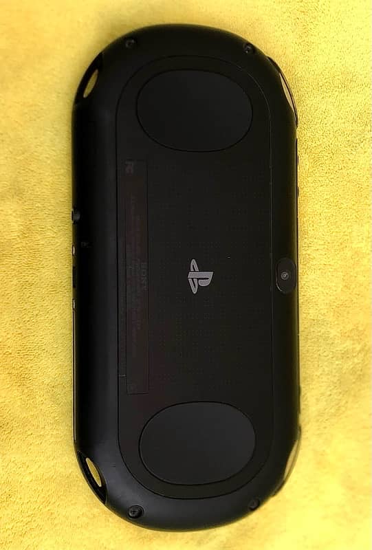 PSVITA (Slim) 6