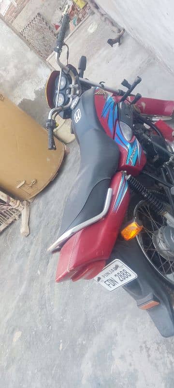 HONDA PRIDOR (ALL ORIGINAL CONDITION) 2