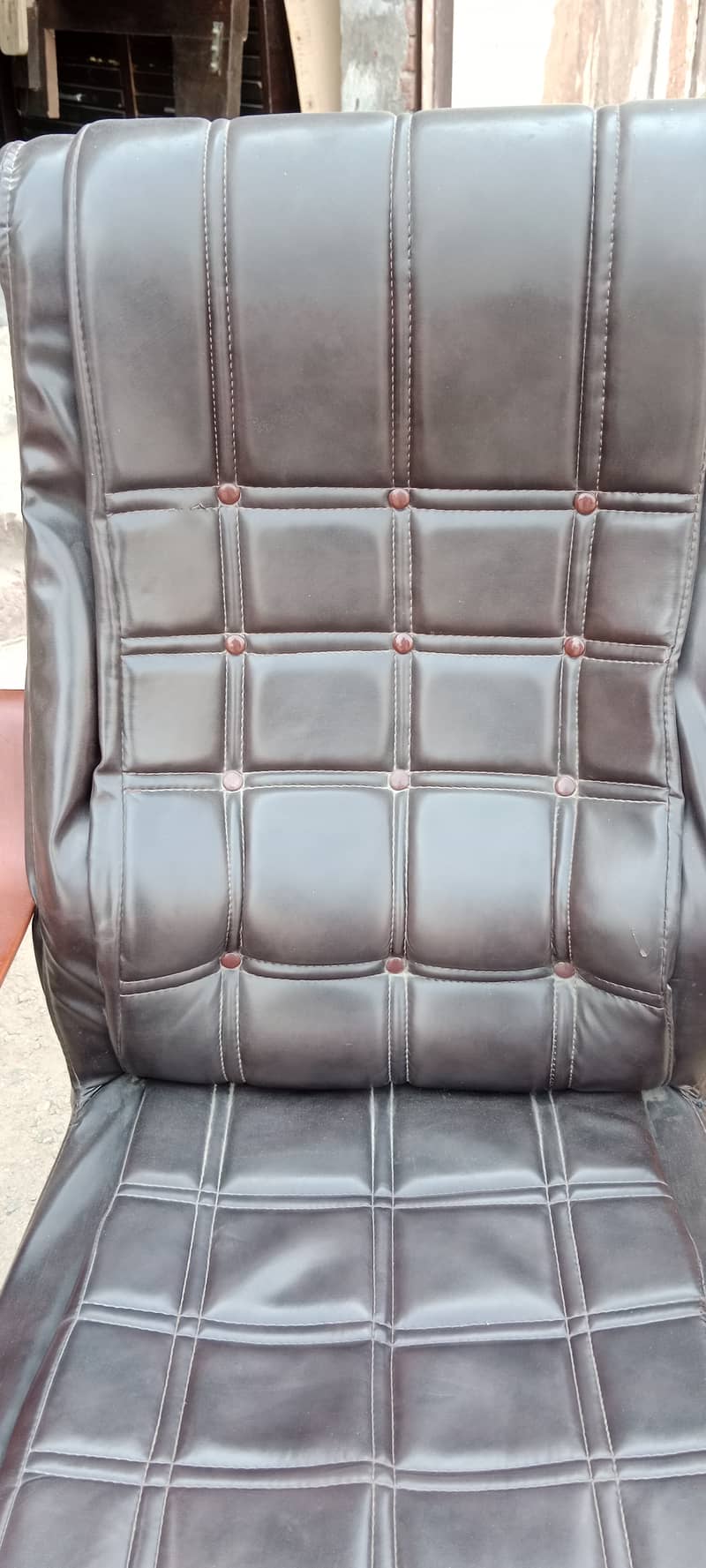 Office chair for sale faisalabad 1