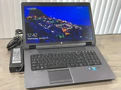 Hp zbook 17  core i7 workstation quadcore 4gb Nvidia 17.3"Display