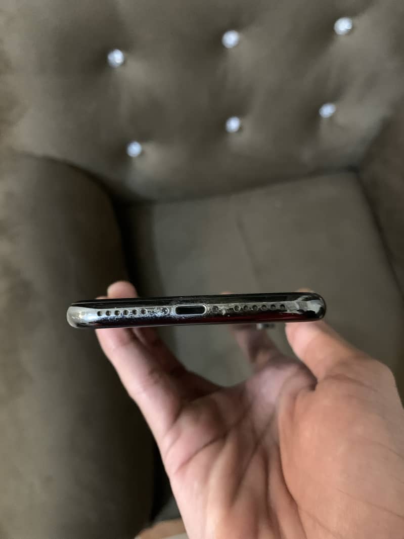 Apple iPhone X 256Gb 4