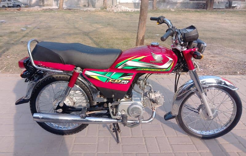 Honda CD 70 Model 2022 0