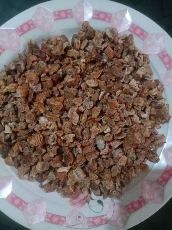 Dry dates chuara katta for goat or cattle feed 0