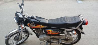 Honda 125 Black