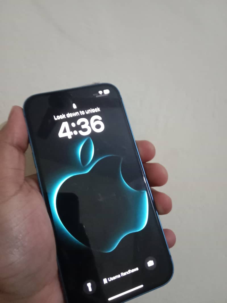 Apple iPhone 13 5