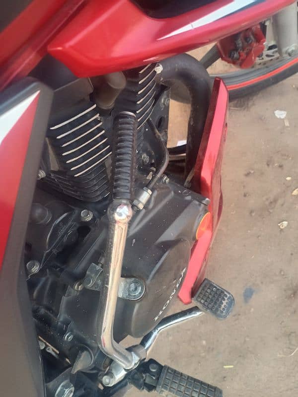 Honda CB 150F 2021 model 03004527929 3