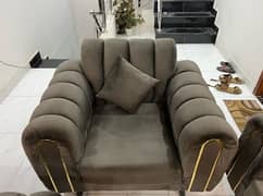 6 seater sofa . 3,2,1 . Brand new condition