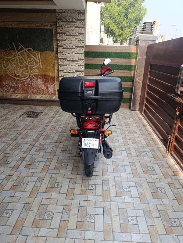 Honda CB 125 F Sporty Special Edition Brand New condition for Sale 5