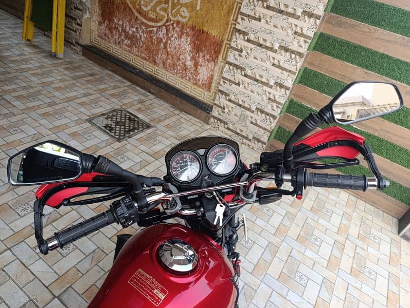 Honda CB 125 F Sporty Special Edition Brand New condition for Sale 9