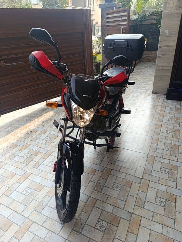 Honda CB 125 F Sporty Special Edition Brand New condition for Sale 12