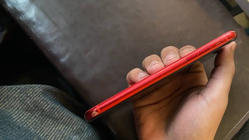 IPHONE 11 (Limited Edition) Red colour 7