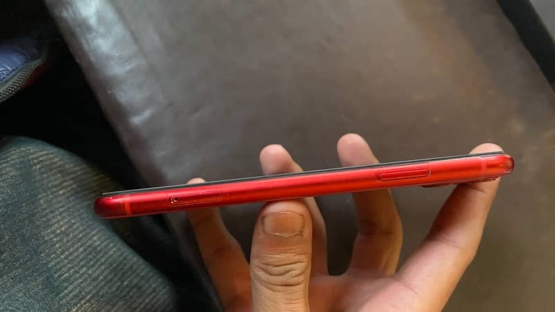 IPHONE 11 (Limited Edition) Red colour 8