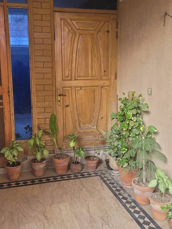 5 MARLA HOUSE WITH SOLAR FOR SALE IN JOHAR TOWN LAHORE 1