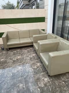 SOFA SET / Leather Poshes 3-1-1