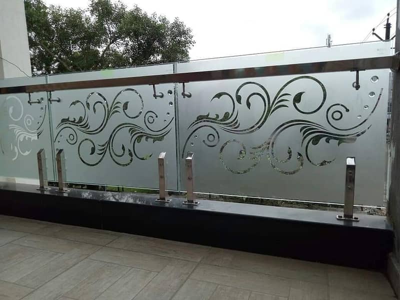 Glass Work Aluminium Renovation Services, Construction services 11