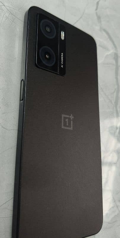 OnePlus Nord 20 se 1