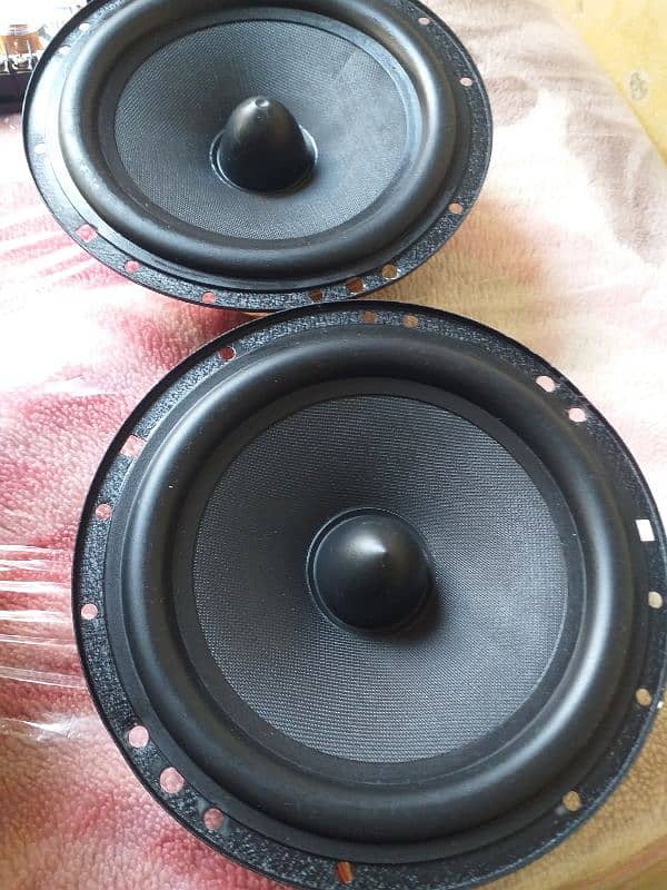 car sound system avalaible good condition 1