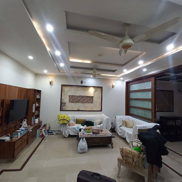 10 New Marla House For Rent in Bahria Town Lahore 14