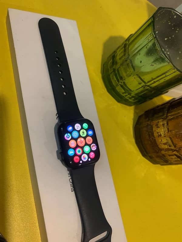 iPhone Apple Watch 1