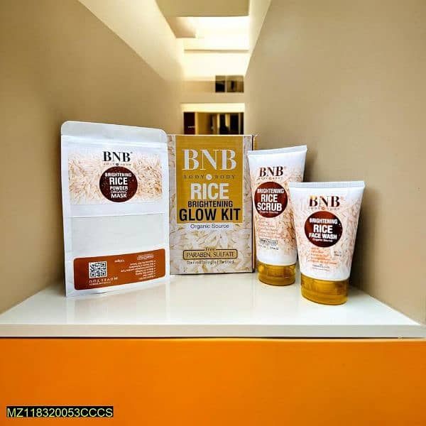 BNB Rice Extract Bright & Glow Kit 1