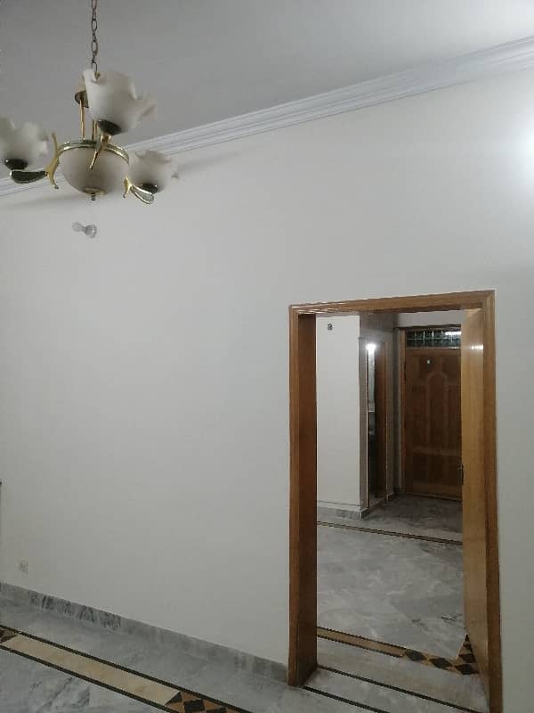 G11/3 UPPER Portion 30x60 For Rent 3 Bed 3 Bath Dd Tv Lounge Kitchen Store Marble Flooring Reasonable Rent 14