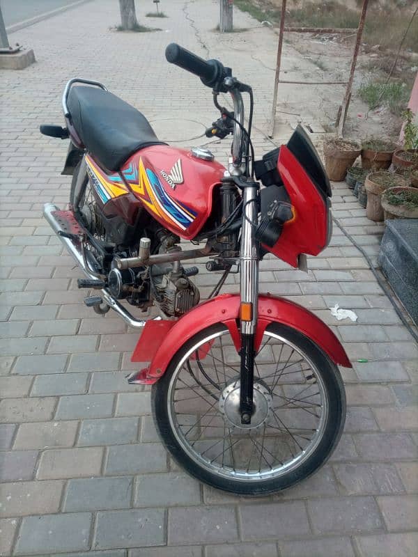 Urgent Sale Honda 70 Dream 2