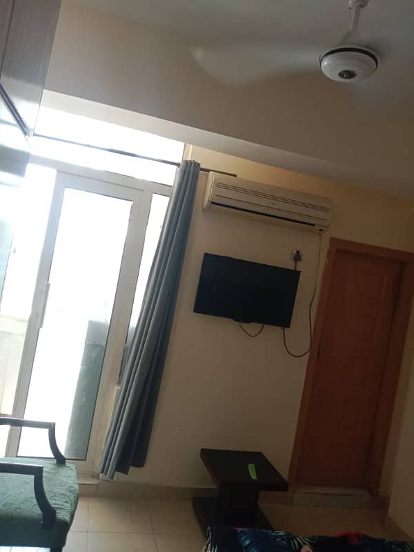 Fully Furnished apartment available for Rent in Prime location. 0317*7859*451 2