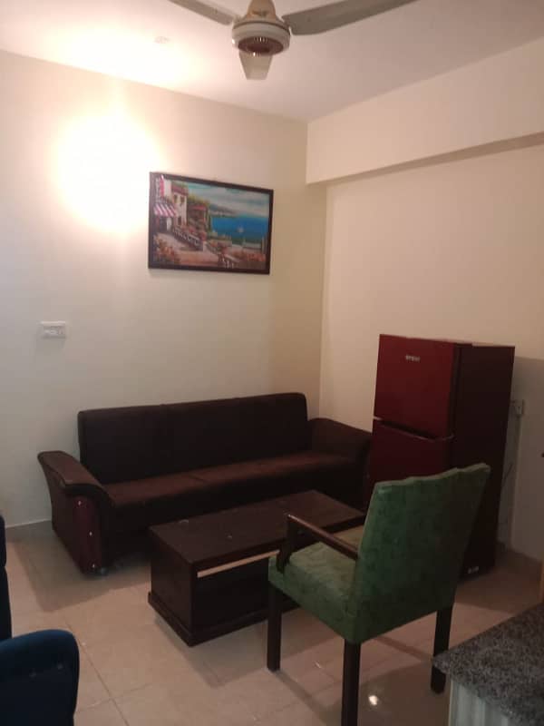 Fully Furnished apartment available for Rent in Prime location. 0317*7859*451 4