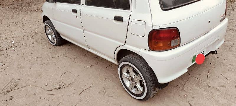 Daihatsu Cuore 2005 11