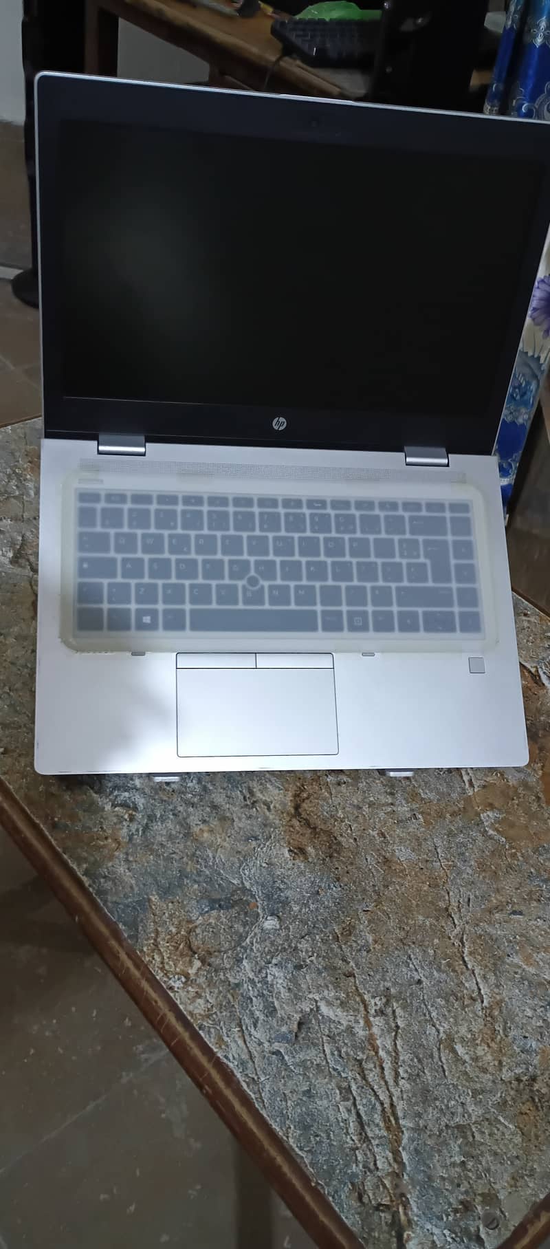 Hp probook 640G5 i5 8th gen 4