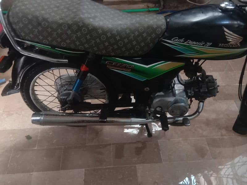 cd70 bike gor sale new condition 2013 0