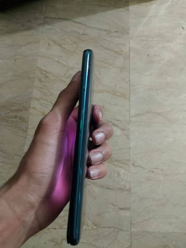 Oppo reno 2f everything are original with box and original charger 1