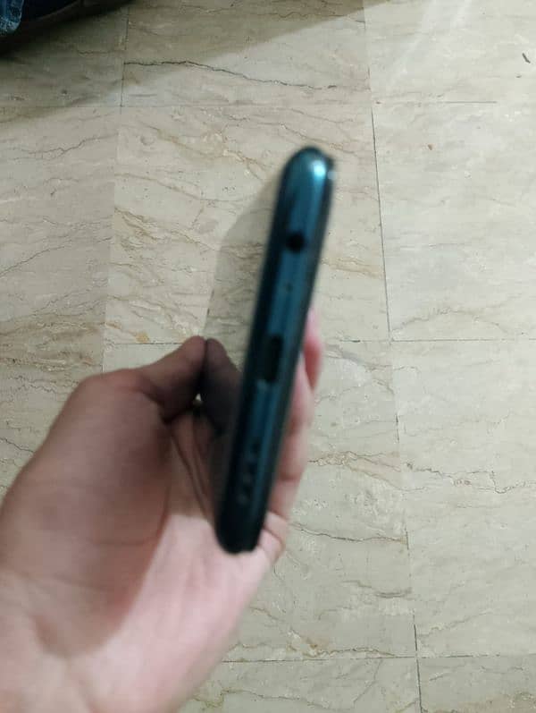 Oppo reno 2f everything are original with box and original charger 3