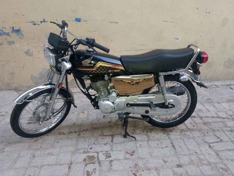 Honda CG 125 Gold Edition 0