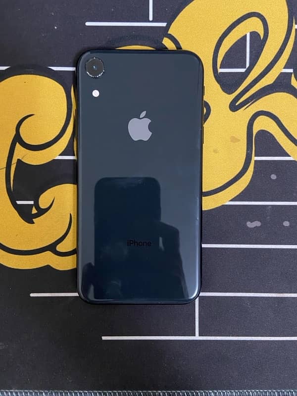 iphone xr 1