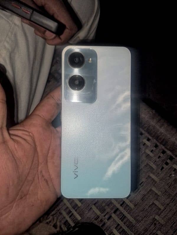 vivo y 18 for sale urgent 0