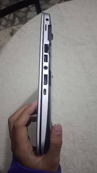 HP laptop hp elitebook 840 g6 2