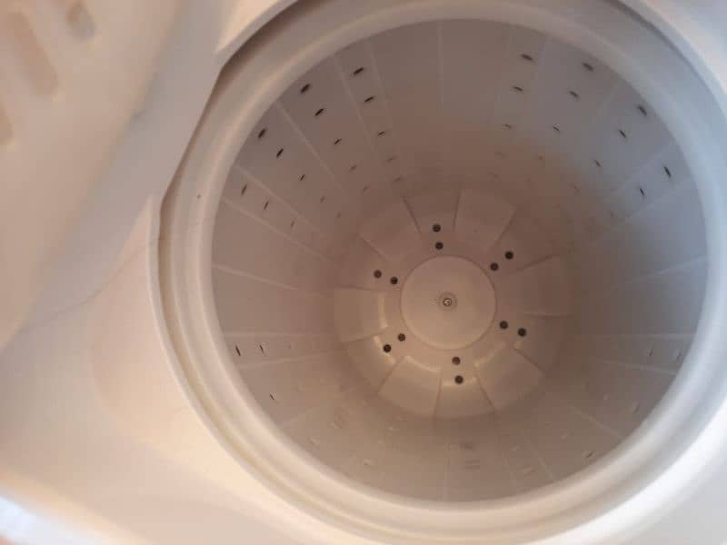 dawlance twin tub washing machine condition 10 /9 5