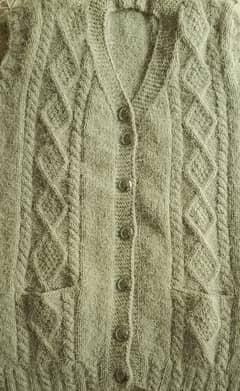 Sweater hand made with imported wool  (ھینڈ میڈ سویٹر امپورٹڈ اون)