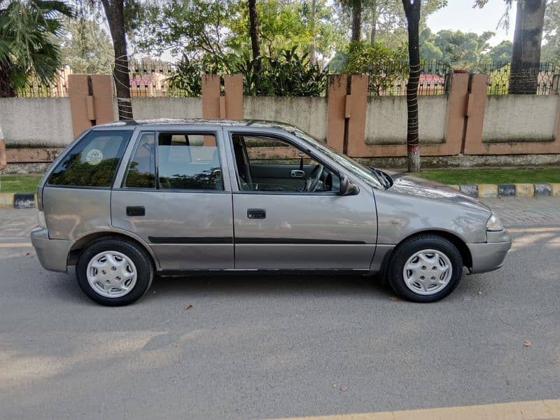 Suzuki Cultus 2013 8