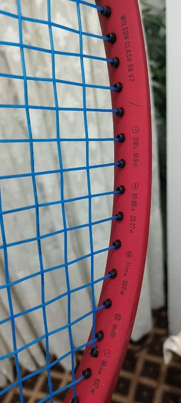 Imported Wilson Clash 98 V2 tennis racket 1