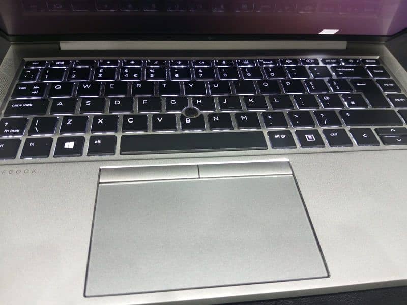 HP Elitebook 840 G7 1