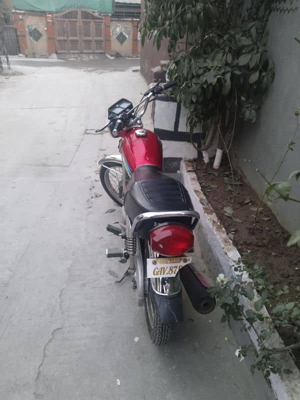 Honda 125 4