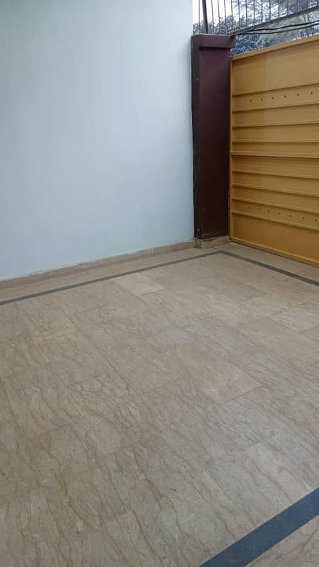 5 marla upper portion for rent in Johar Town for Family and Silent office (Call center + Software house) 1