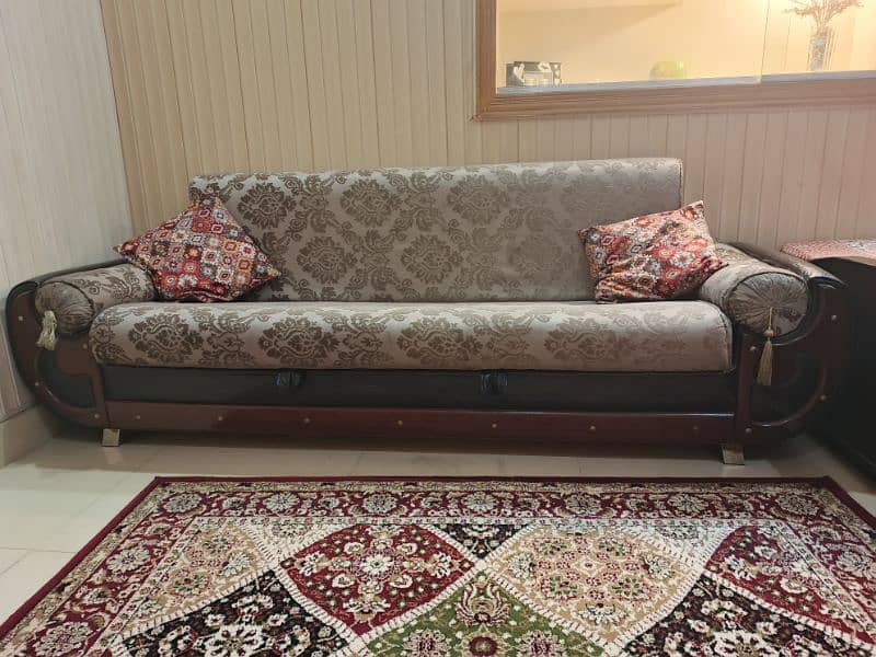 COMFY SOFA COME BED (3 SEATER) 0