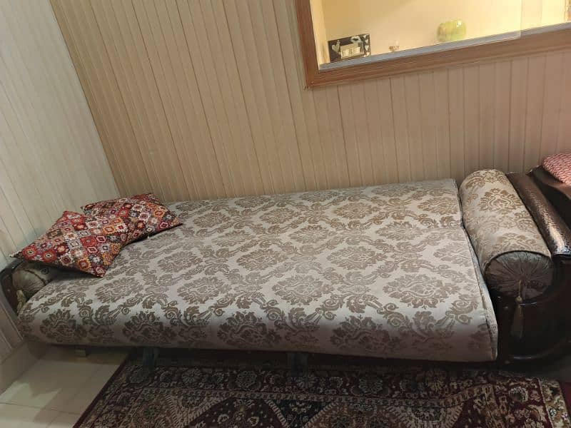 COMFY SOFA COME BED (3 SEATER) 3