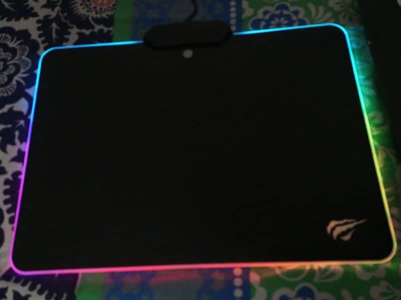 RGB Lightening Gaming Mouse Pad 2